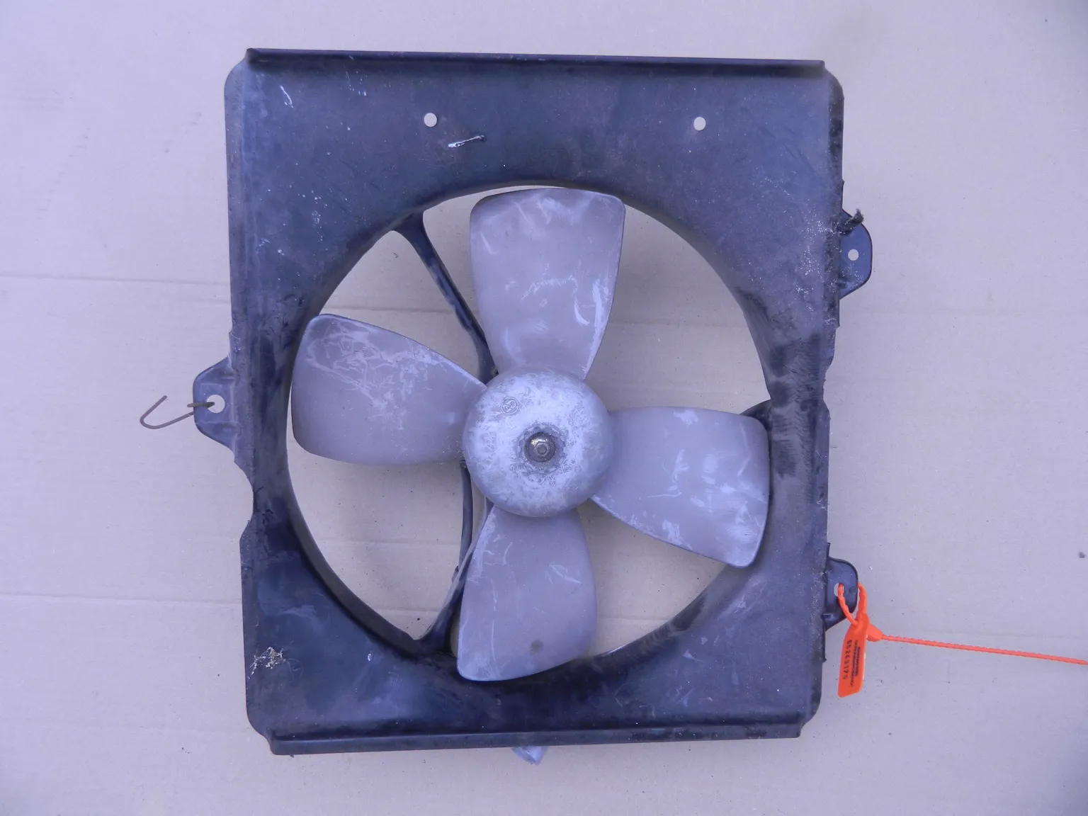 Диффузор радиатора TOYOTA CORONA EXIV ST182 (Контрактный) 65243175