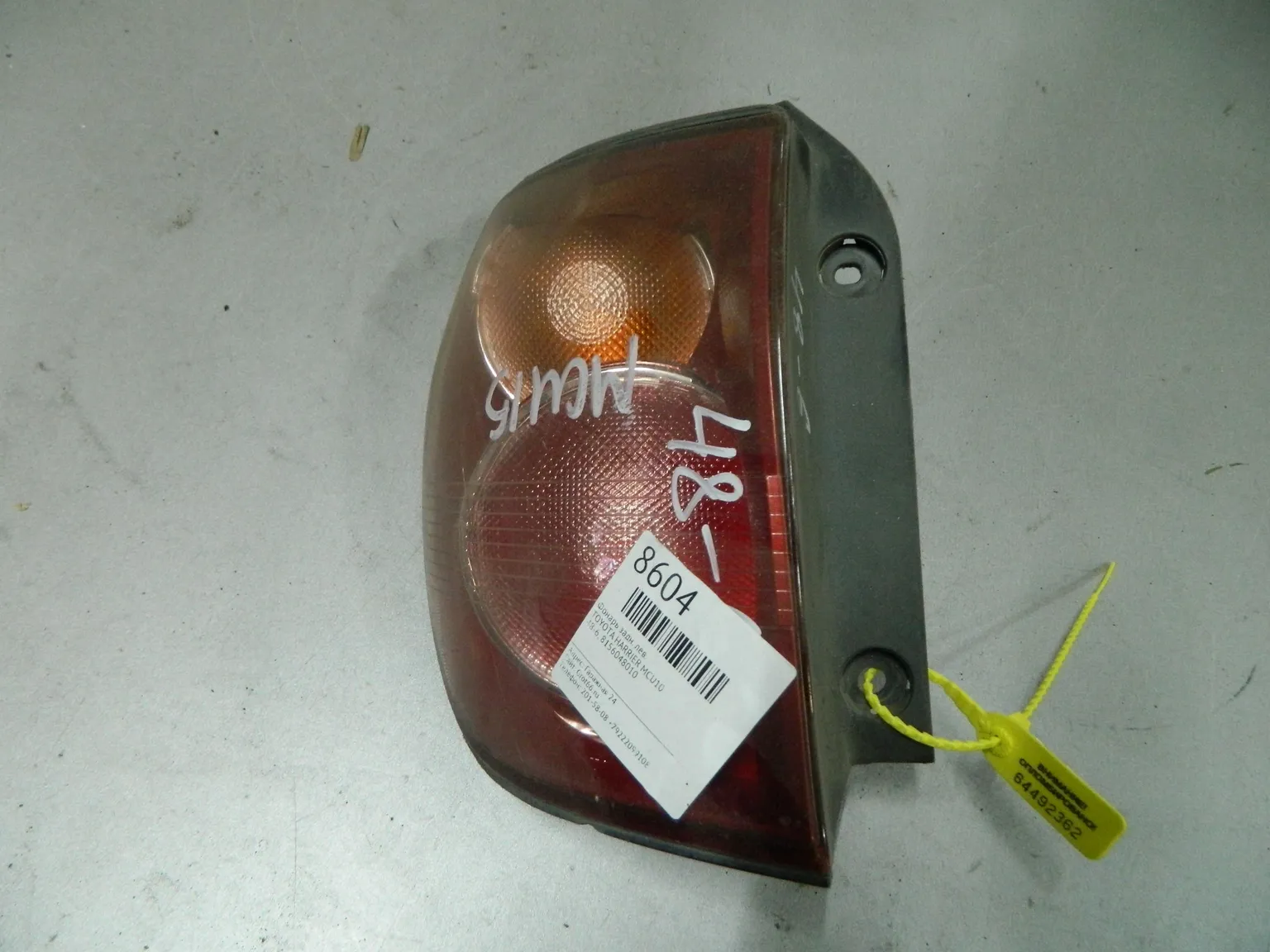 Фонарь TOYOTA HARRIER MCU15 Зад Лев 486 (Контрактный) 64492362