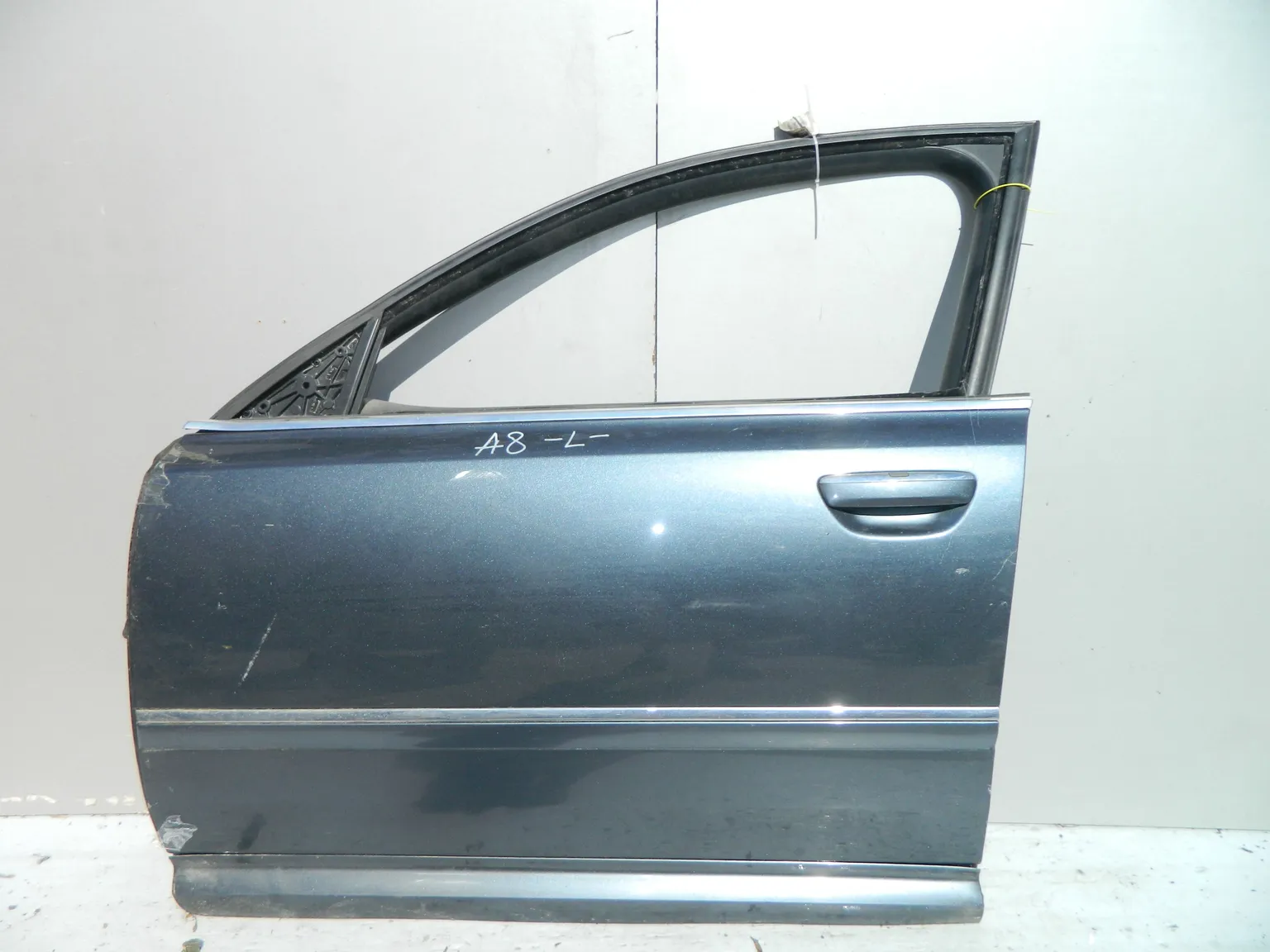 Дверь AUDI A8 4E Перед Лев (Контрактный) 40951866