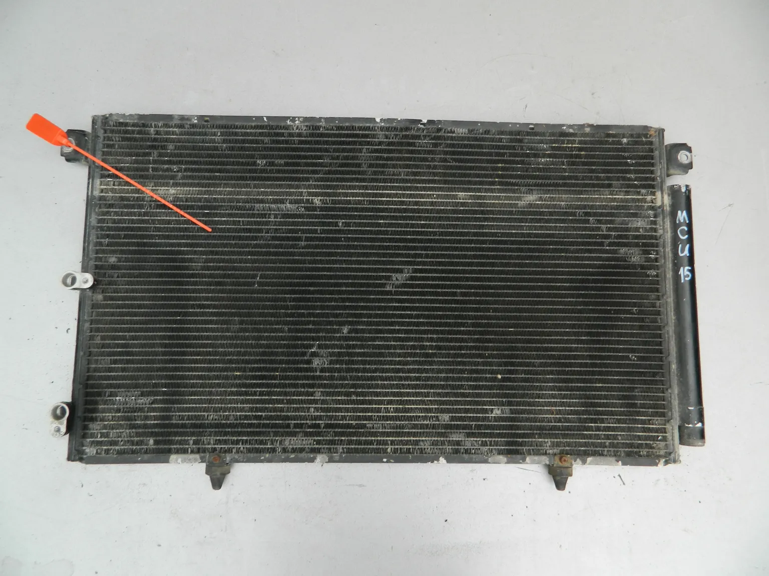 Радиатор кондиционера TOYOTA HARRIER MCU15 (Контрактный) 72367754