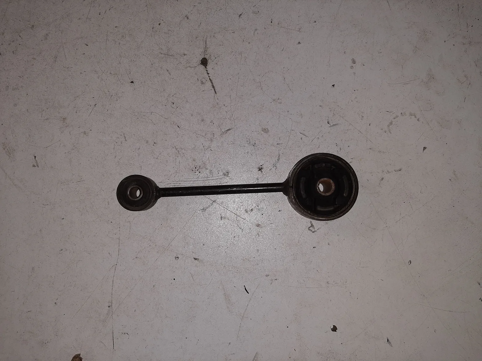 Подушка двигателя SUBARU 41040FA000 K SUBARU IMPREZA GF8 EJ20 (Kонтрактный)