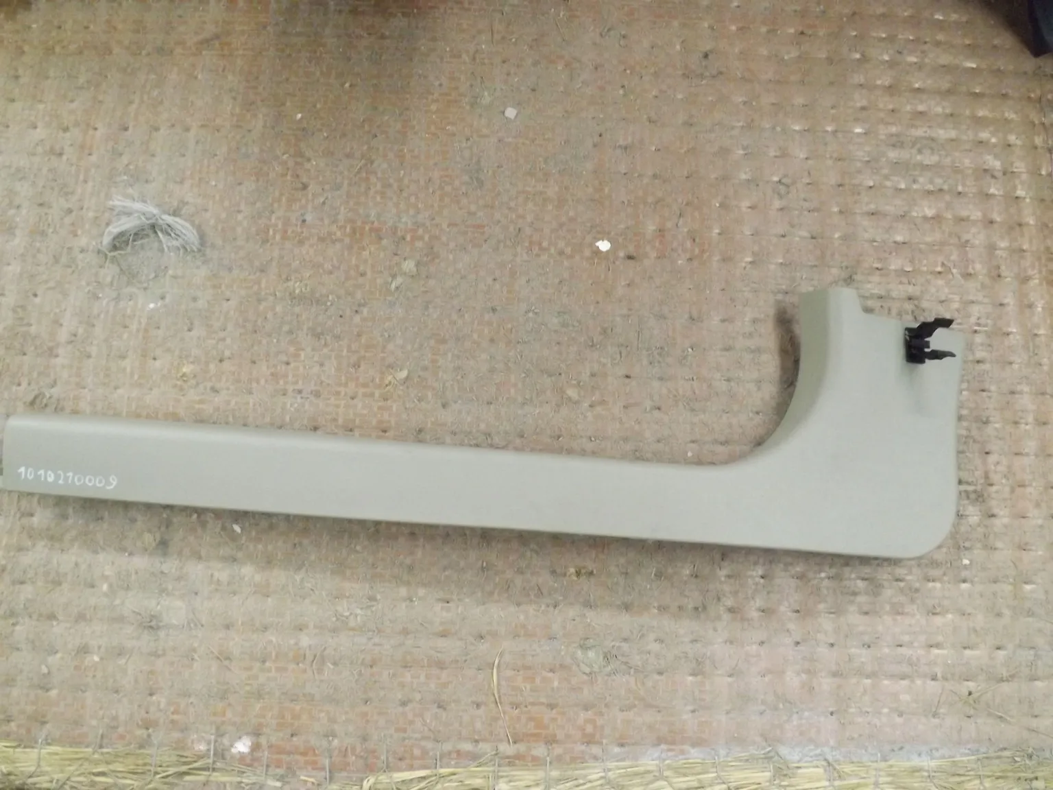 Накладка на порог внутренняя NISSAN TEANA J31 Перед Лев (Контрактный) 1010210009