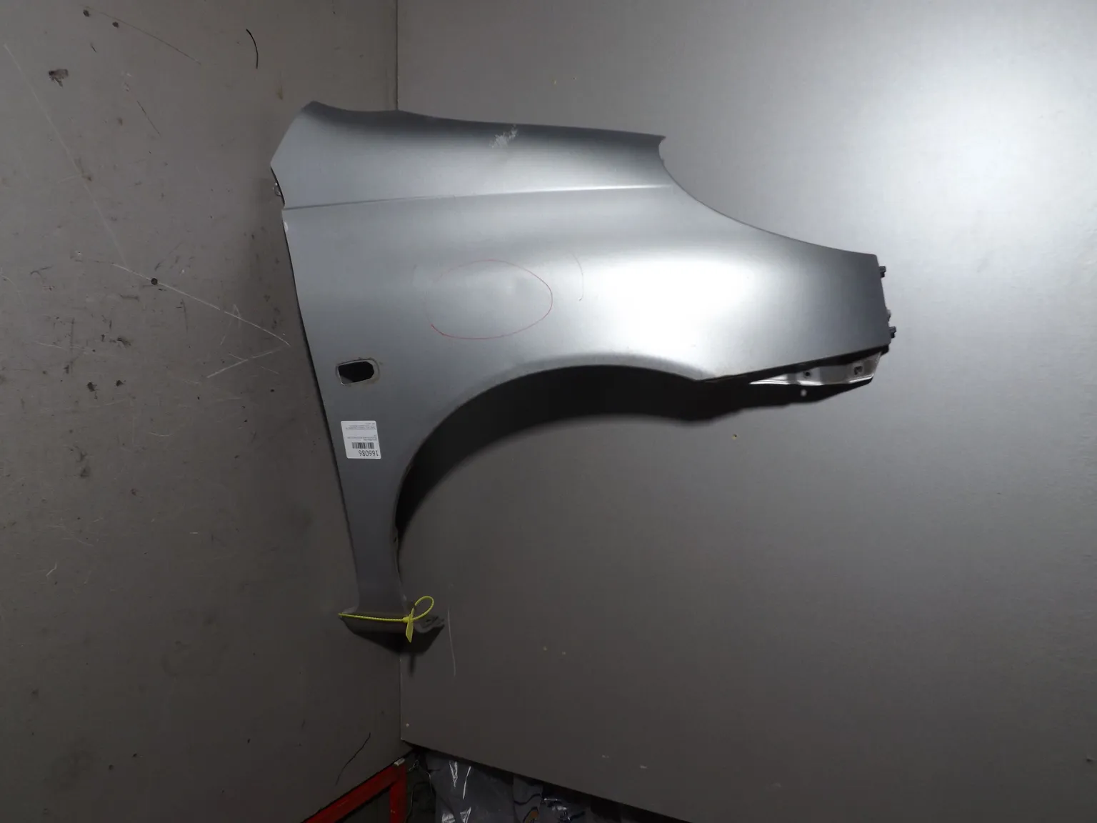 Крыло TOYOTA FUNCARGO NCP20 Перед Прав (Контрактный) 94603141