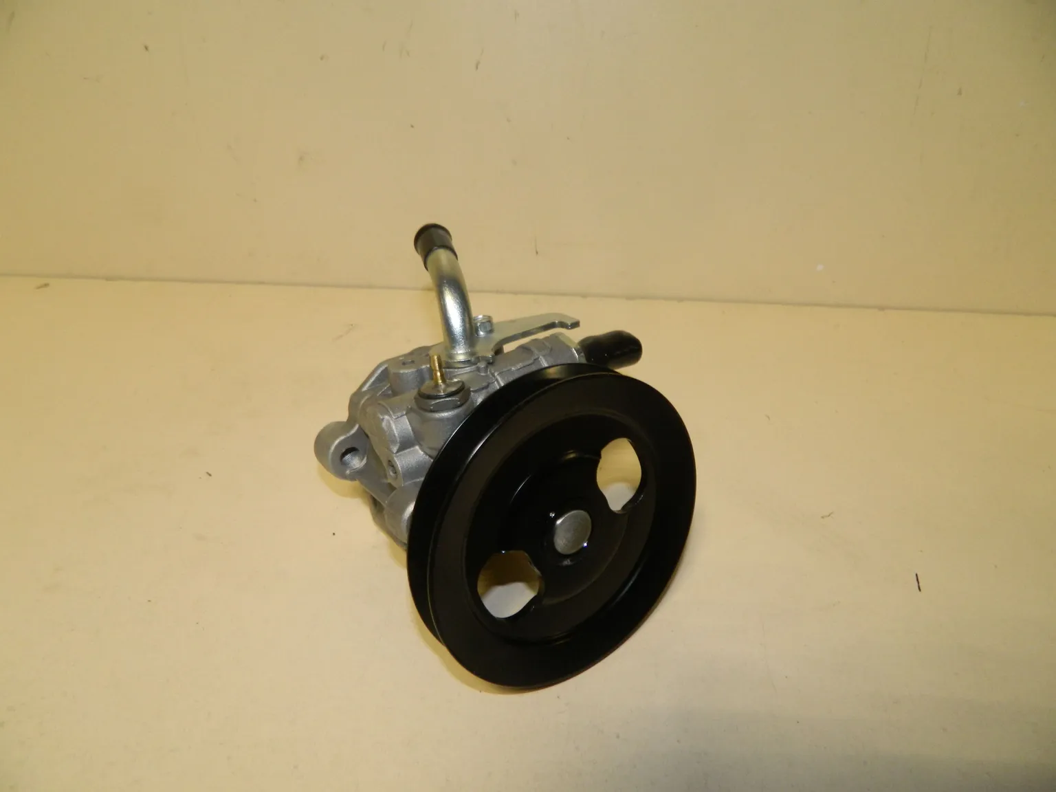 Насос ГУР GENERAL PARTS MR267657 MITSUBISHI PAJERO V4# 6G72