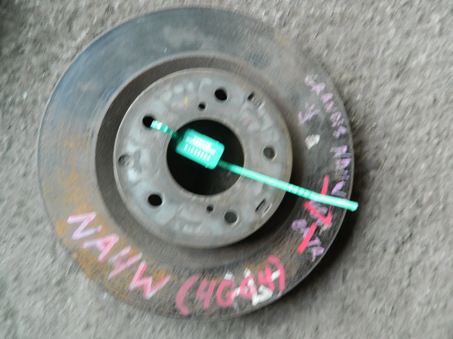 Диск тормозной MITSUBISHI GRANDIS NA4W Перед (Контрактный) 81530624