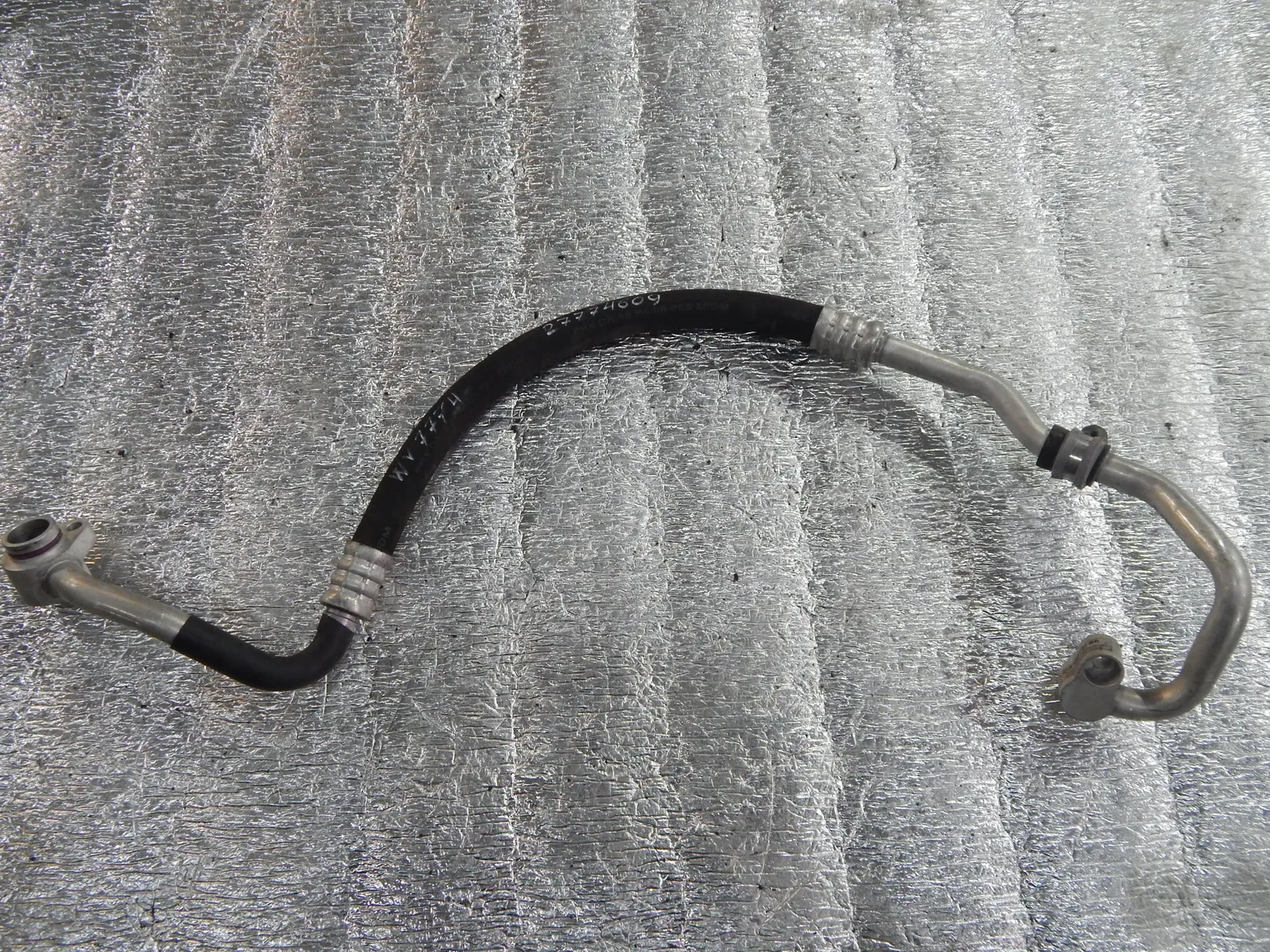 Трубка кондиционера VOLKSWAGEN TOUAREG 7L7 BHK (Контрактный) 27774609