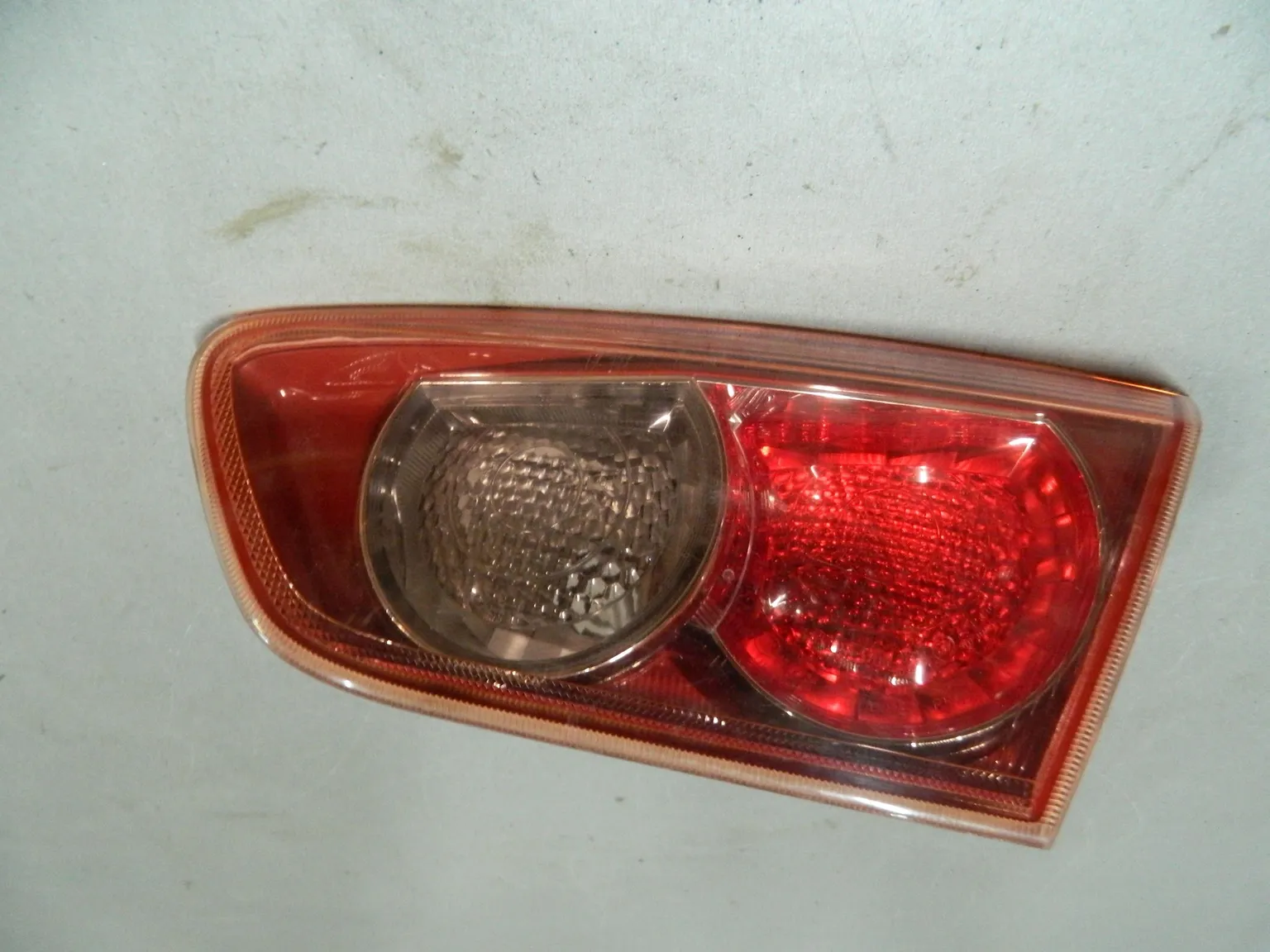 Фонарь MITSUBISHI LANCER X CY4A Зад Прав 5614 (Контрактный) 68000959