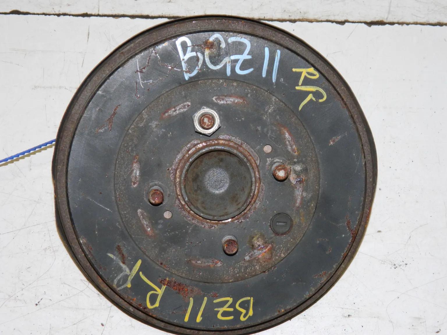 Ступица NISSAN CUBE BZ11 Зад Прав (Контрактный) 69838364