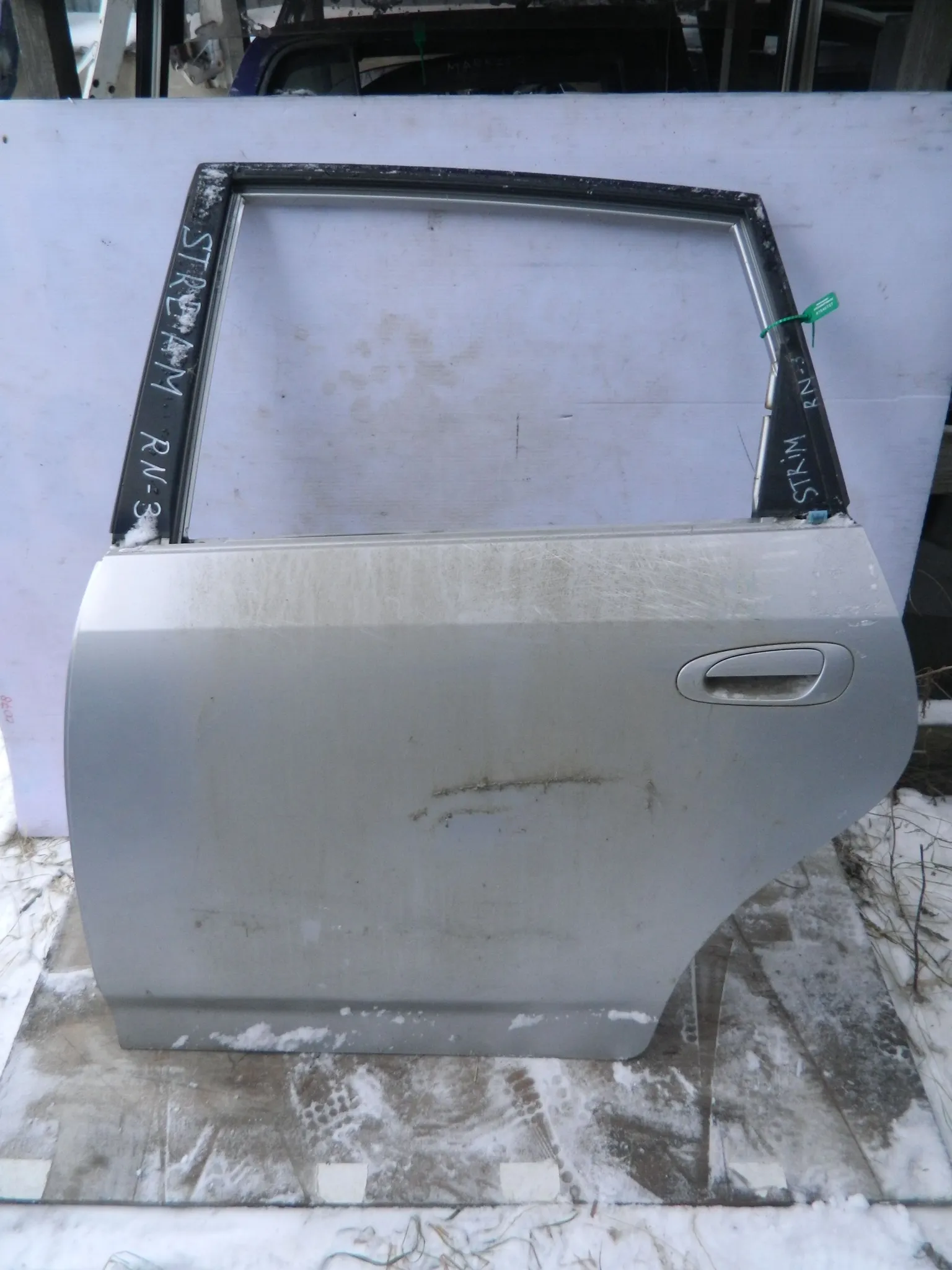 Дверь HONDA STREAM RN3 Зад Лев (Контрактный) 81540737