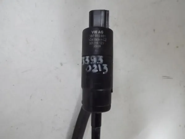 Мотор омывателя фар VOLKSWAGEN 3B7955681 (Контрактный)