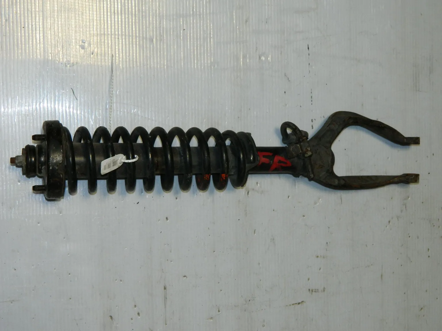 Стойка подвески HONDA ODYSSEY RA1 Перед Прав (Контрактный) 45976753