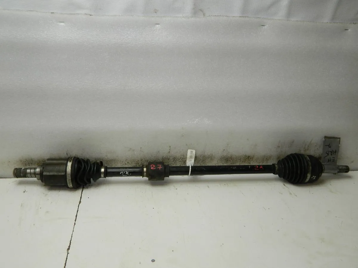 Привод NISSAN NOTE E11 HR15DE Перед Прав (Контрактный) 35015409