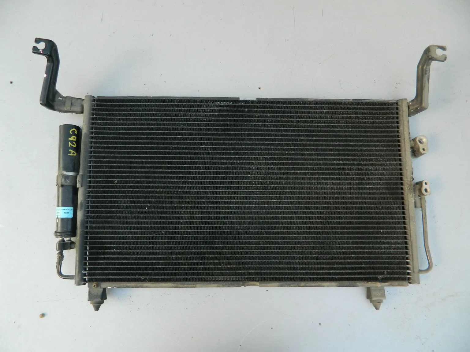 Радиатор кондиционера MITSUBISHI DINGO CQ2A (Контрактный) 72367527