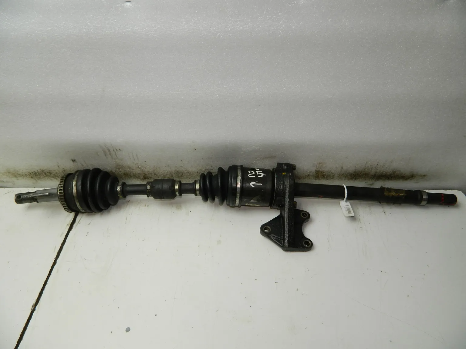 Привод NISSAN PRIMERA P12 QR20DE Перед Прав (Контрактный) 35015621