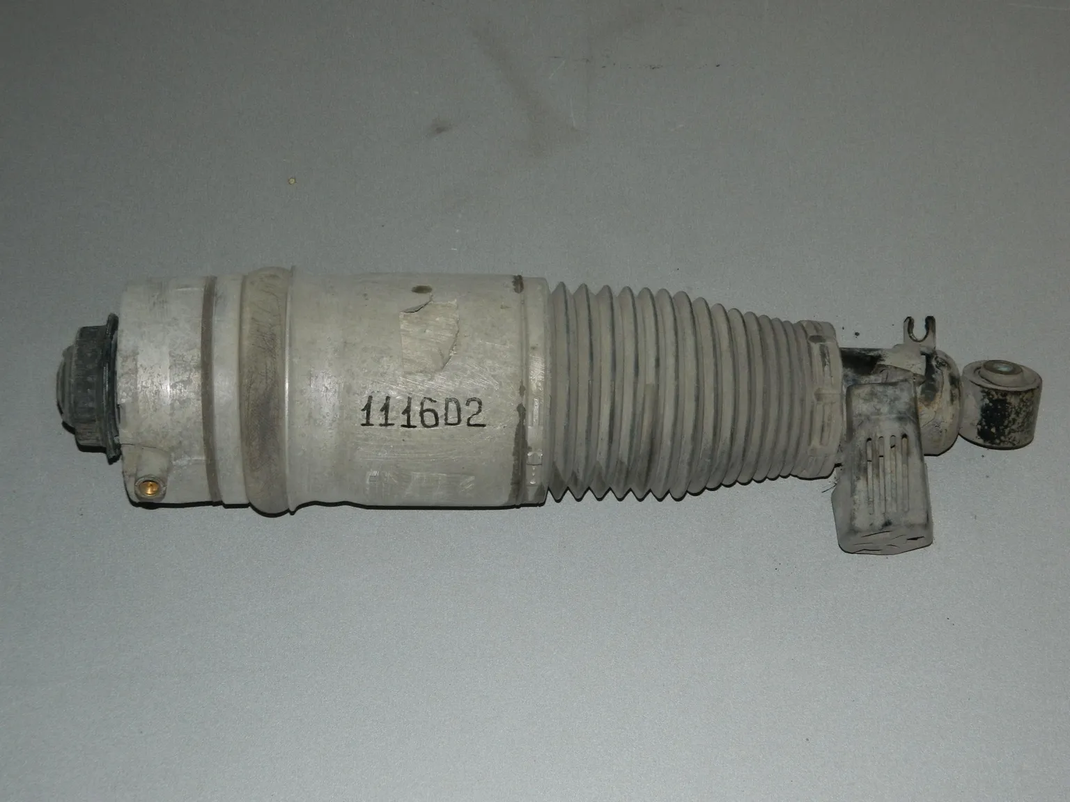 Стойка подвески AUDI Q7 4L BAR Зад Прав (Б/У)