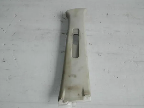 Обшивка средней стойки TOYOTA COROLLA 120 Прав Верх (Б/У) 6241102070B0