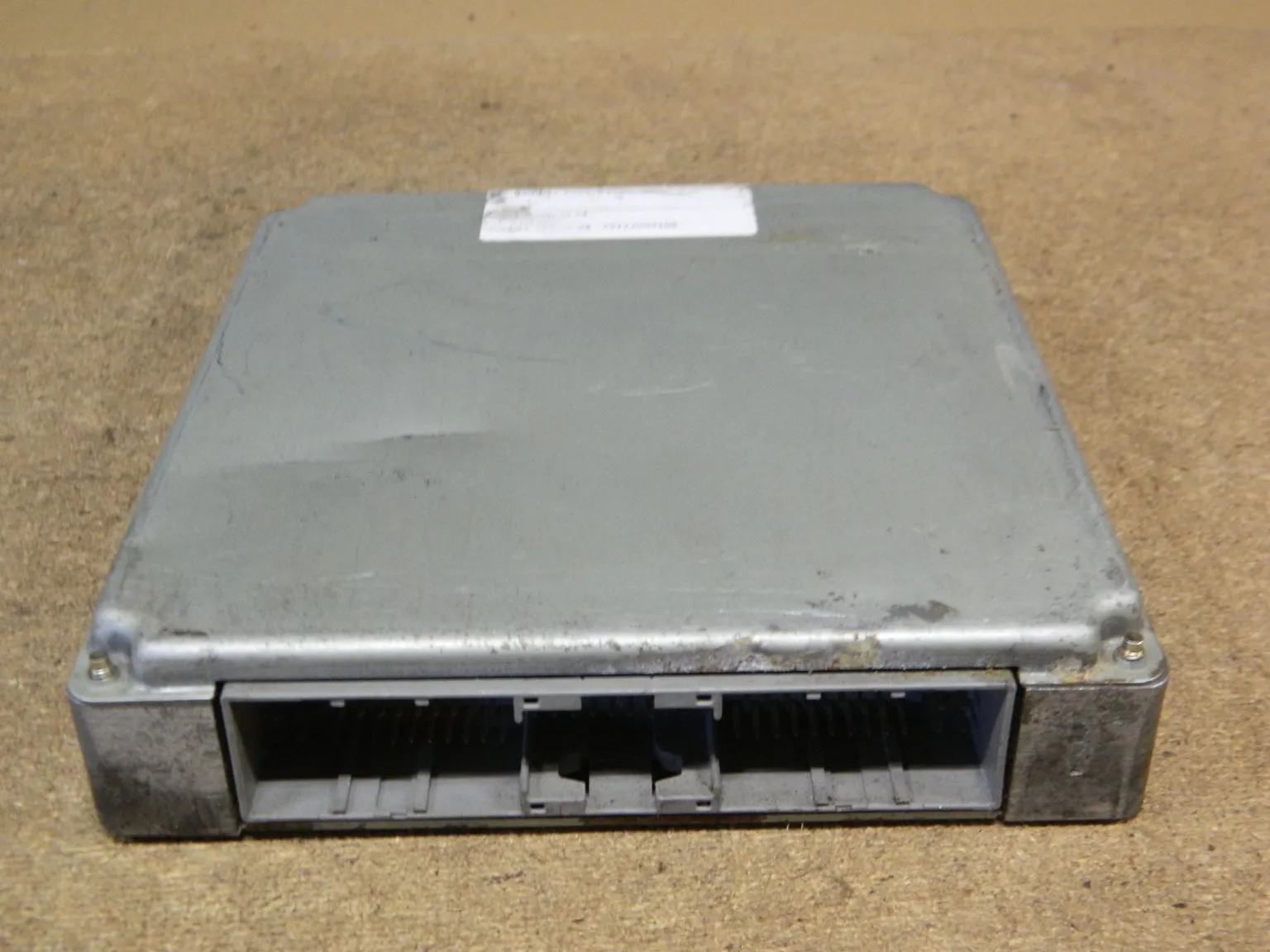 Блок управления ДВС NISSAN SKYLINE VQ35DE (Контрактный) 10690