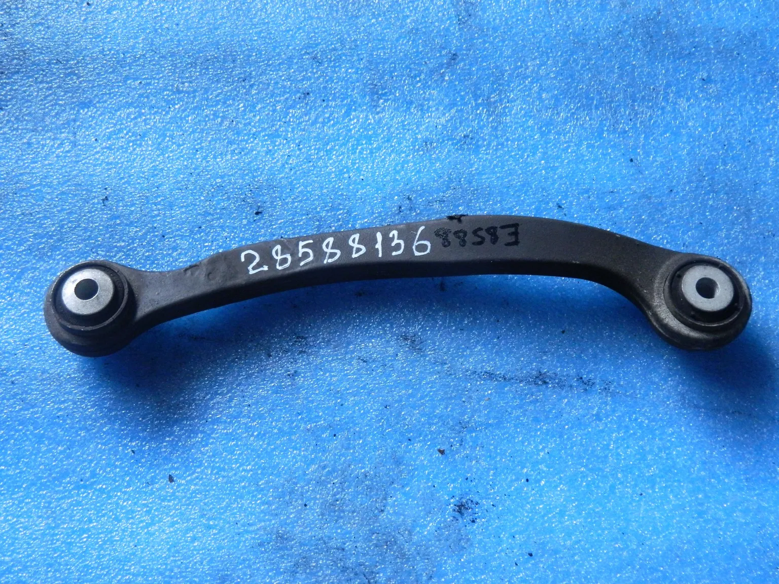 Рычаг подвески MERCEDES-BENZ E-CLASS W211 Зад Лев (Контрактный) 28588136