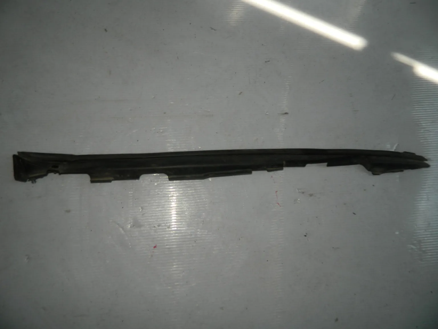 Пыльник крыла LEXUS IS250 GSE20 Перед Лев (Контрактный)