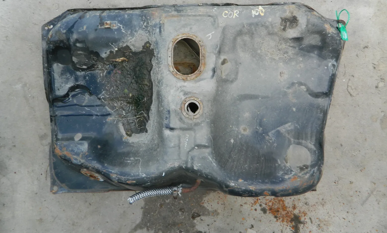 Бак топливный TOYOTA COROLLA AE100 (Контрактный) 81531986