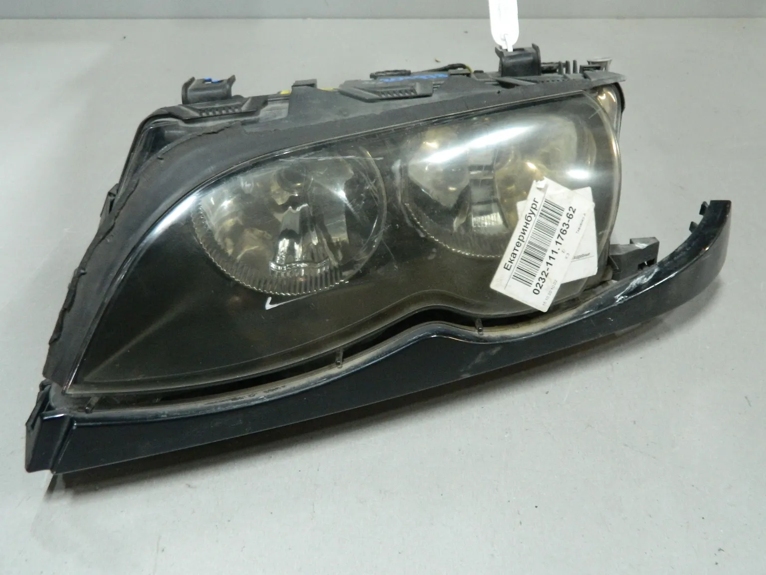 Фара BMW 3-SERIES E46 Перед Лев (Контрактный) 68000779