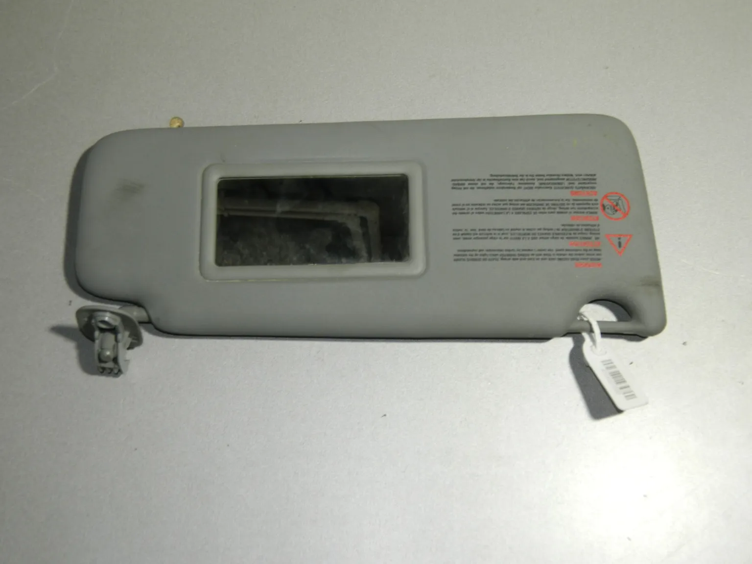 Козырек солнцезащитный Renault Clio II Прав (Б/У)