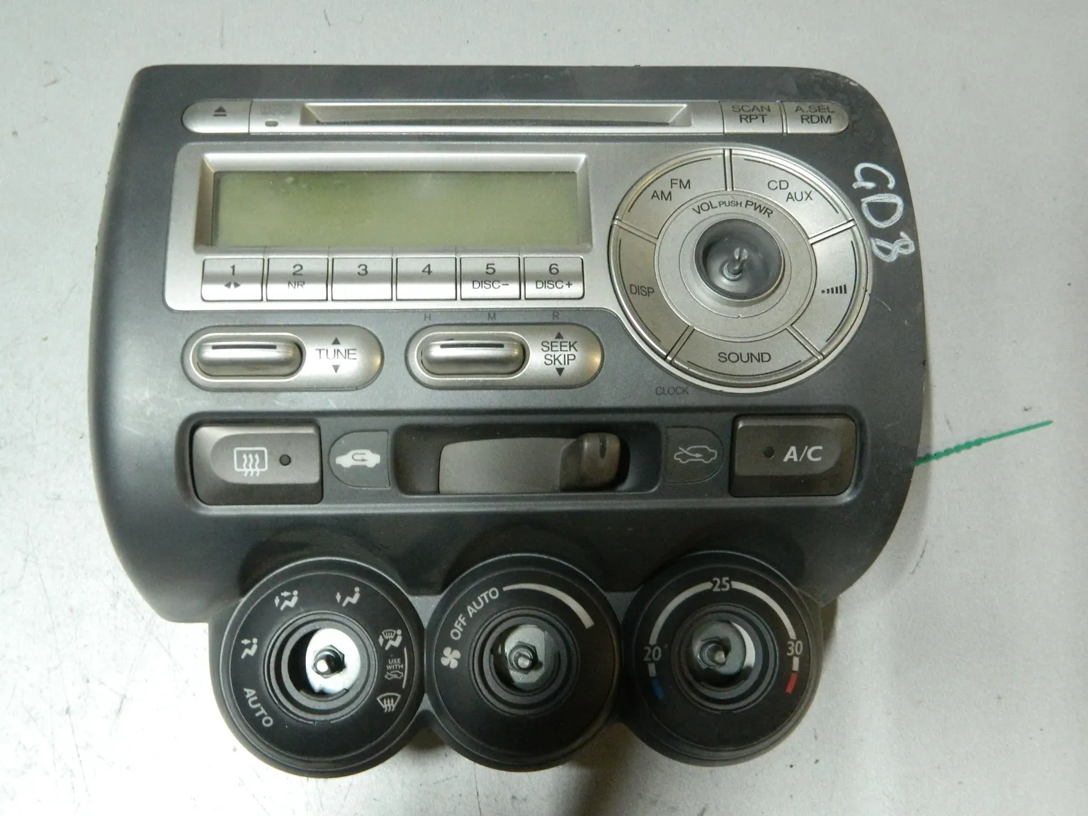 Магнитола HONDA FIT GD2 (Контрактный) 81540451