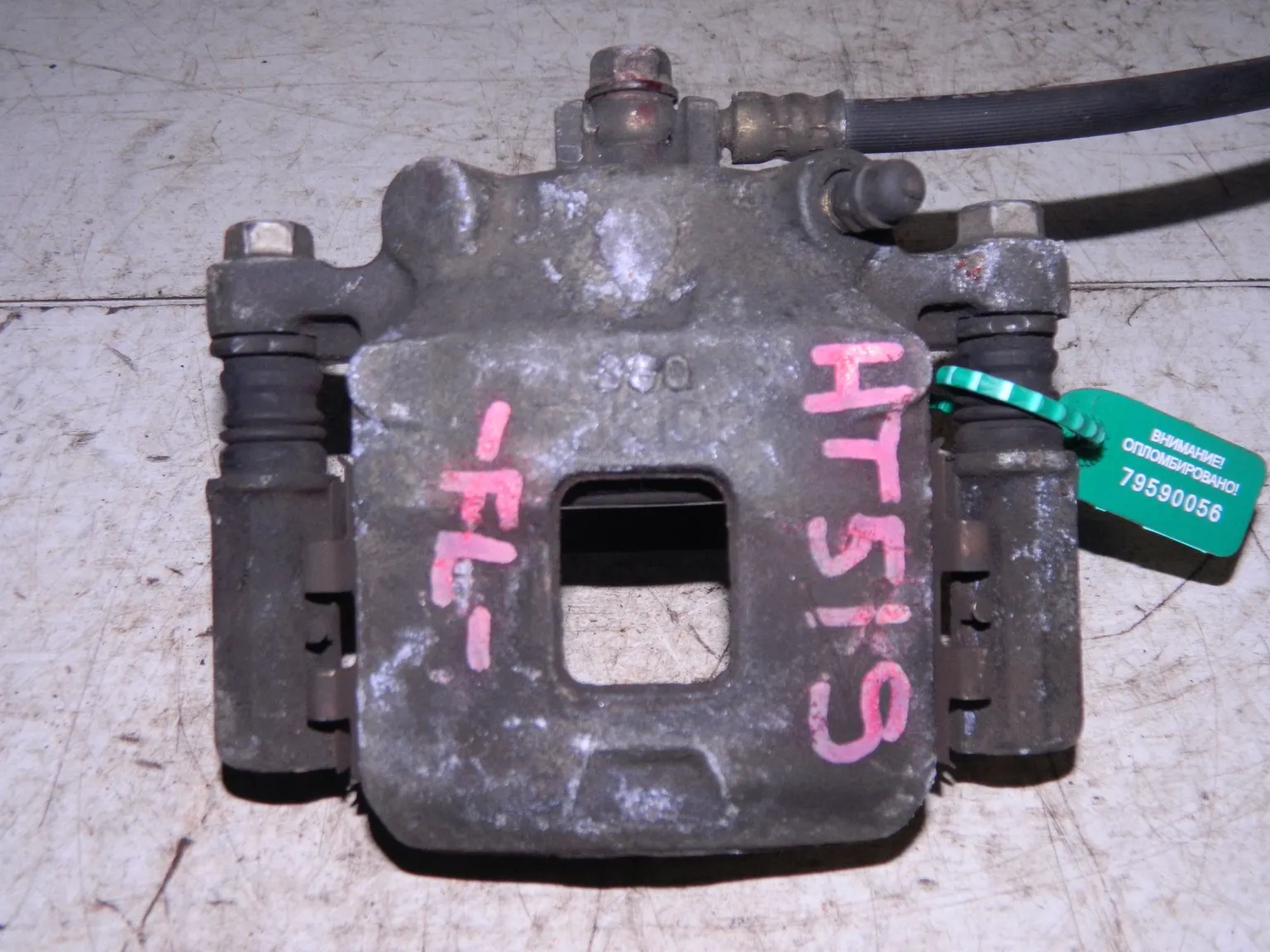 Суппорт SUZUKI SWIFT HT51S Перед Лев (Контрактный) 79590056