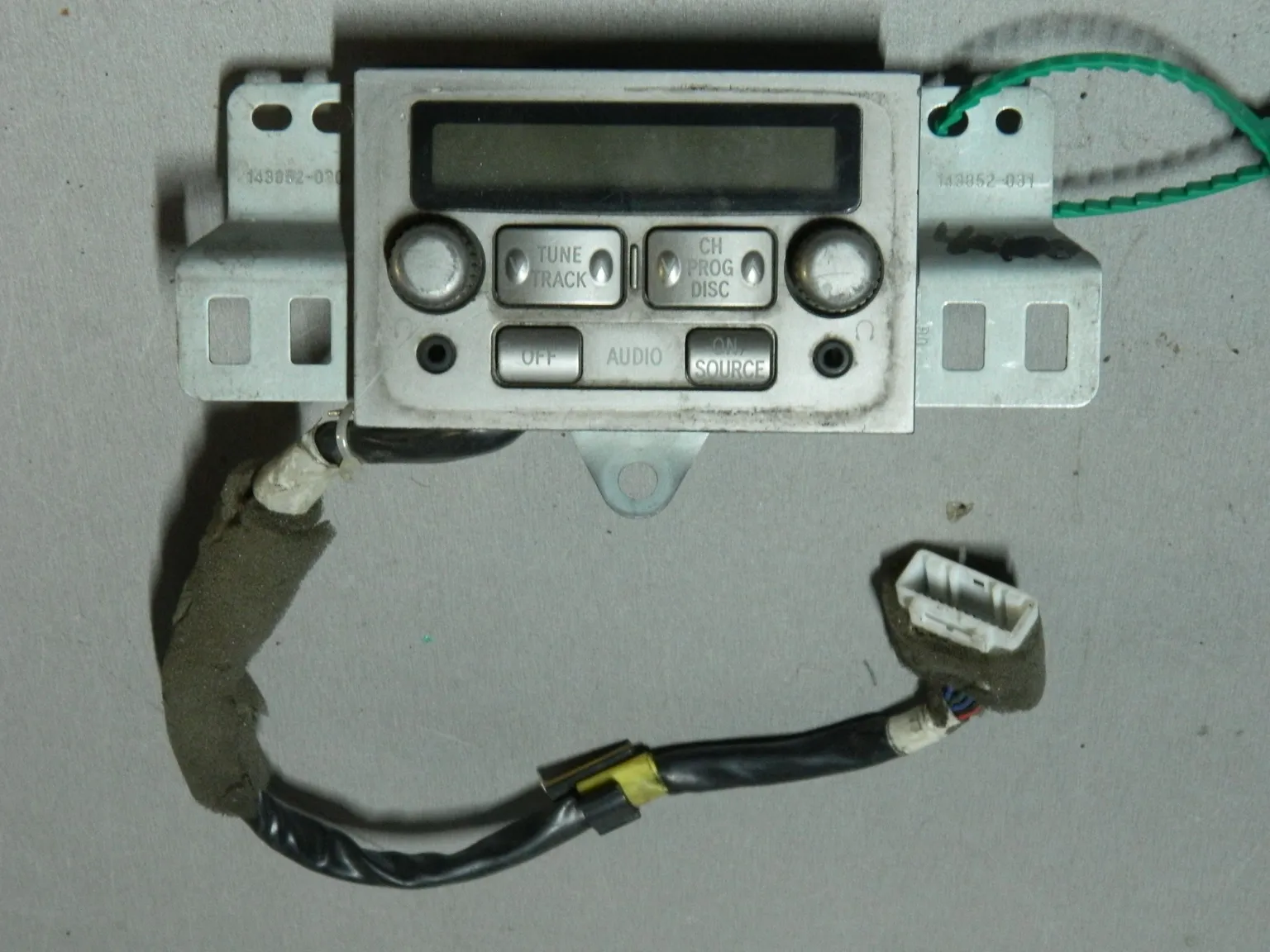 Блок управления TOYOTA LAND CRUISER UZJ100 (Контрактный) 81540472 8623060021