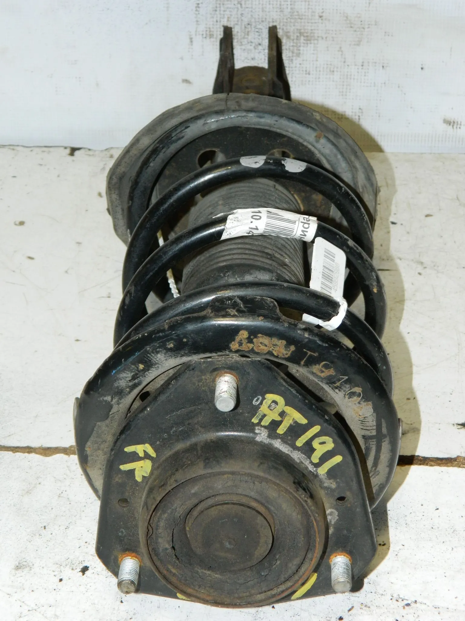 Стойка подвески TOYOTA CARINA AT191 Перед Прав (Контрактный) 45992988