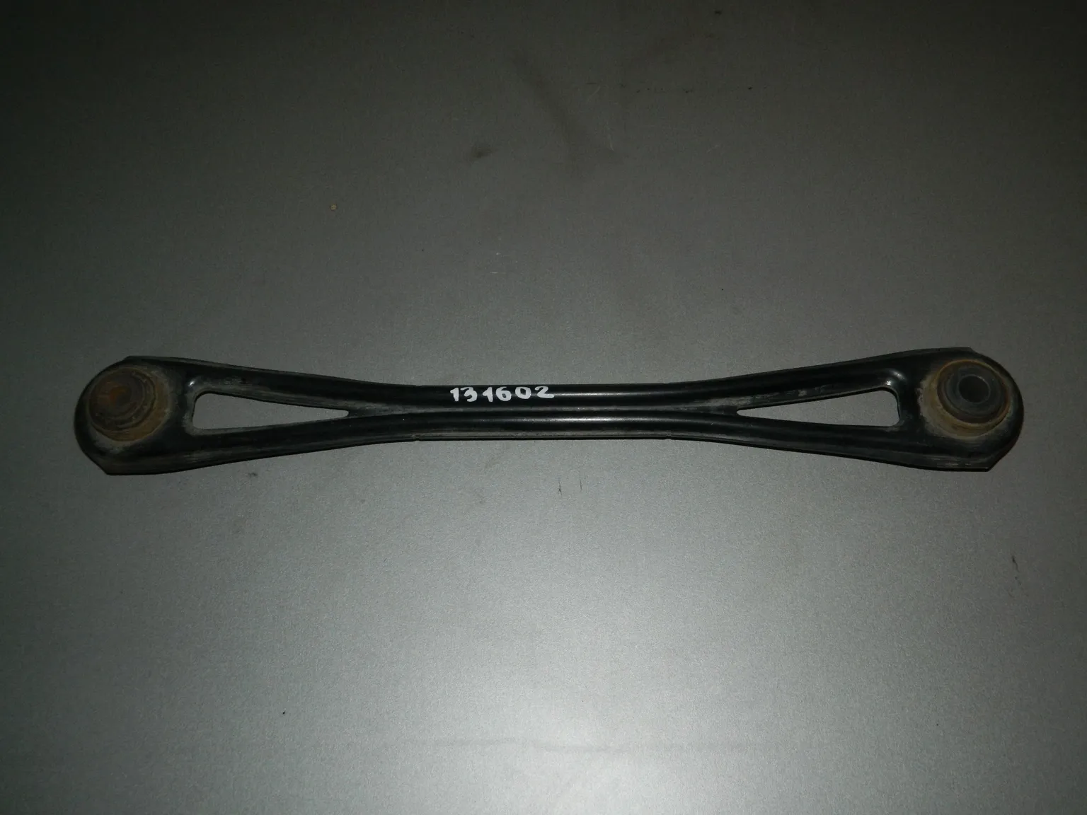 Рычаг подвески AUDI Q7 4L BAR Зад (Б/У) 131602