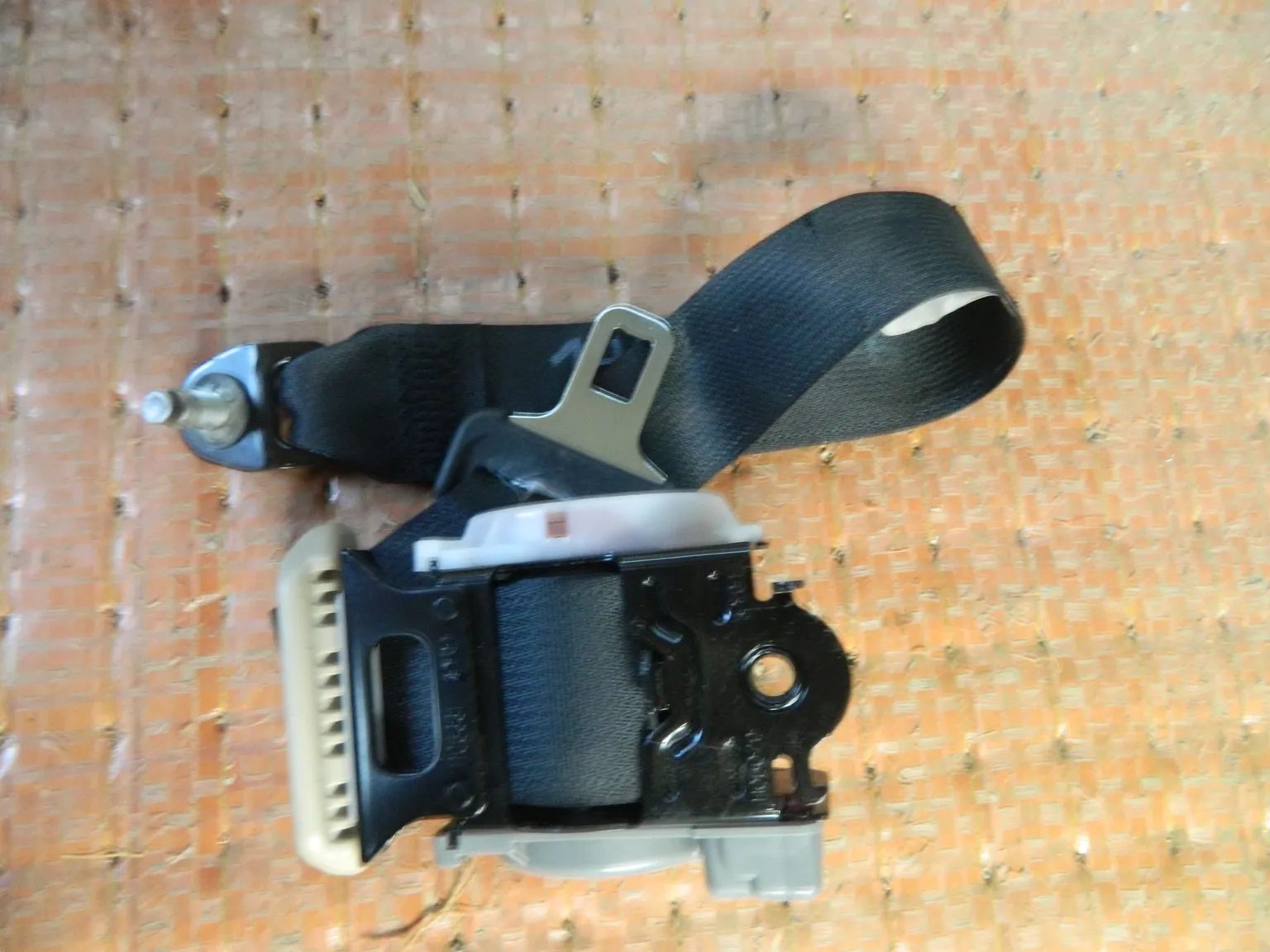 Ремень безопасности NISSAN X-TRAIL NT32 (Контрактный) 1400880006