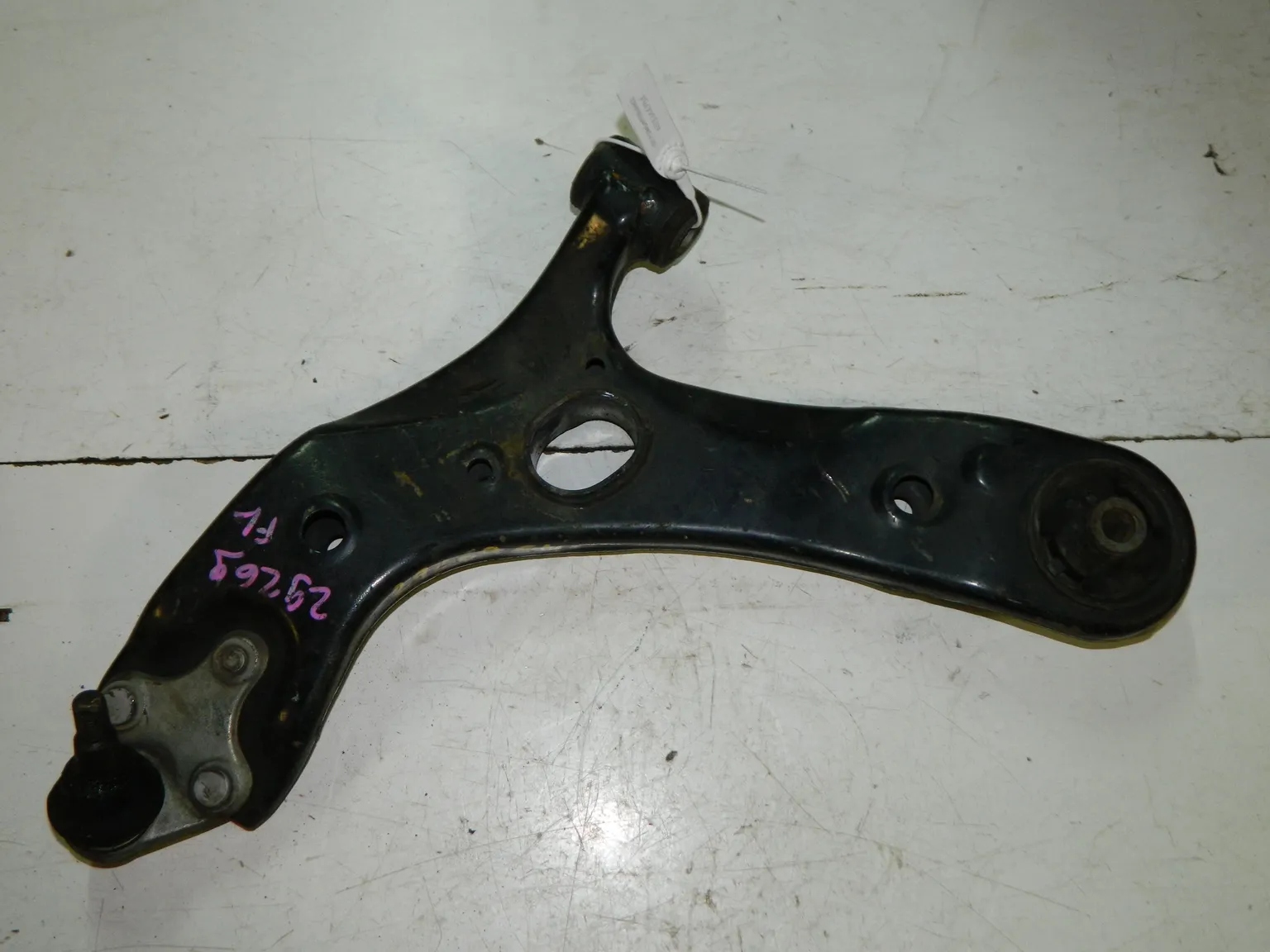 Рычаг подвески LEXUS HS250H ANF10 Перед Лев (Контрактный) 03344754