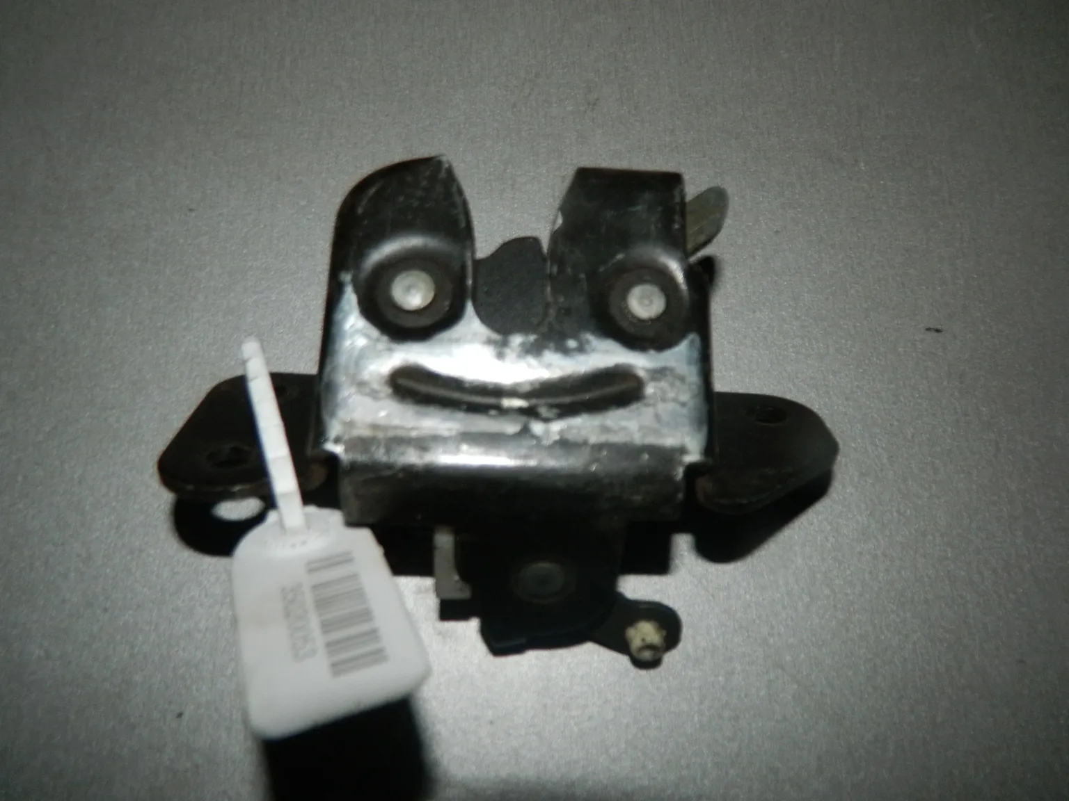 Замок крышки багажника HYUNDAI ACCENT LC (Б/У) 35020053