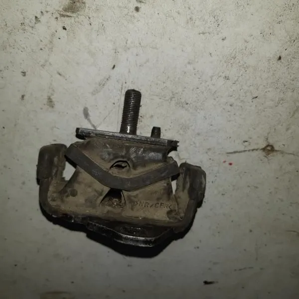 Подушка двигателя TOYOTA 1236164320 K1 TOYOTA LITE ACE NOAH CR40 2C Перед (Контрактный)