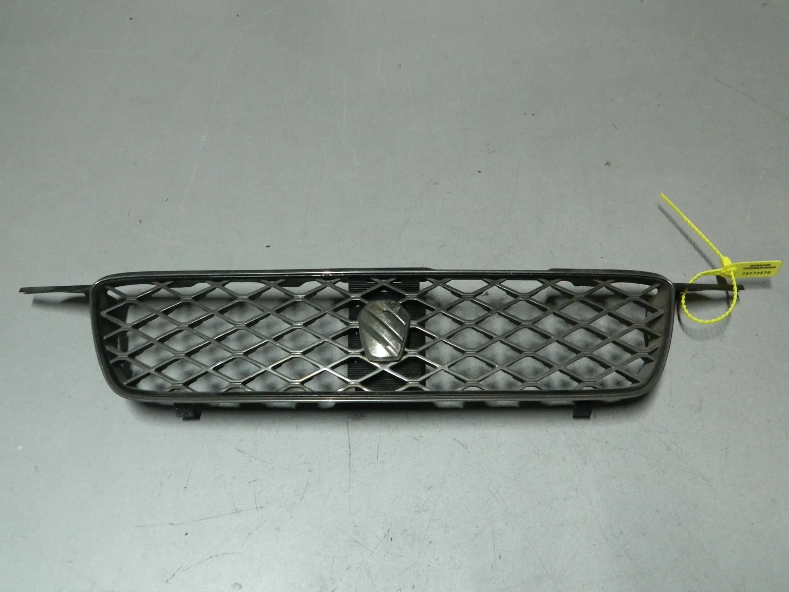 Решетка радиатора TOYOTA SPRINTER AE110 (Контрактный) 79773576