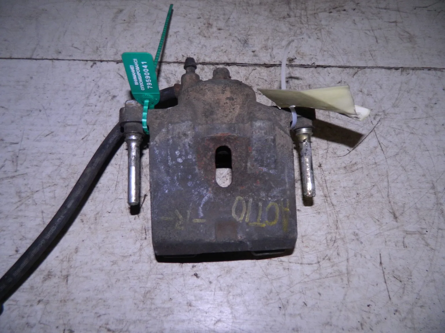 Суппорт TOYOTA OPA ZCT10 Перед Прав (Контрактный) 79590041