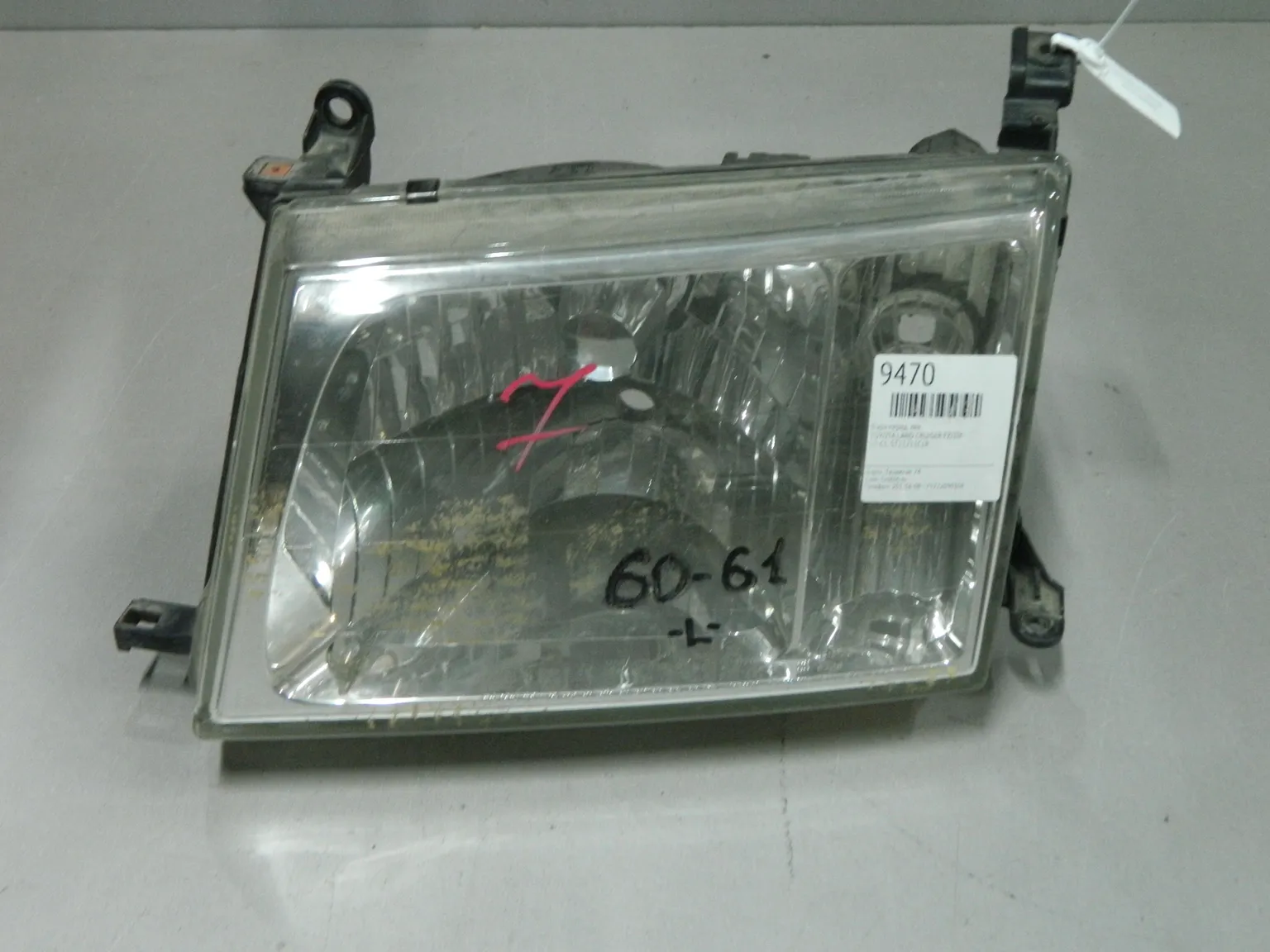 Фара TOYOTA LAND CRUISER FZJ100 Перед Лев 6061 (Контрактный) 03344562