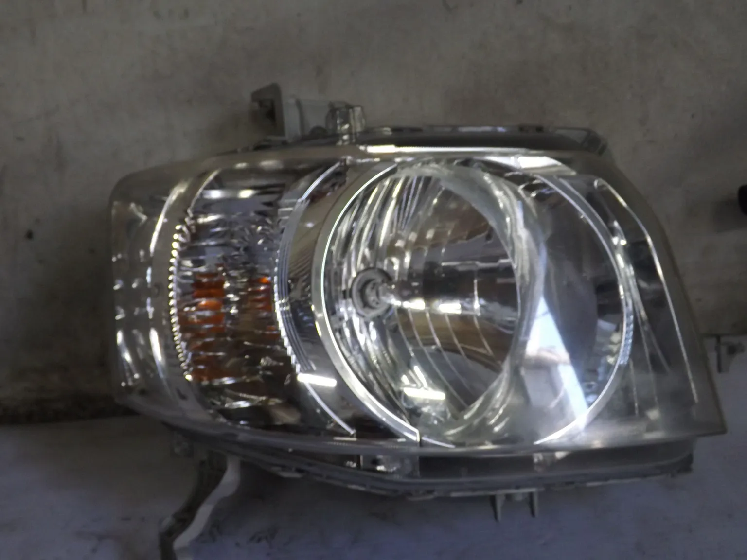 Фара HONDA N-BOX JF1 Перед Прав (Контрактный) 94603444