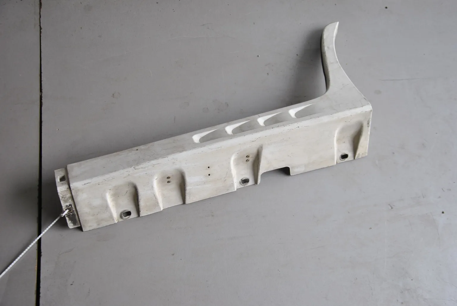 Накладка порога TOYOTA FUNCARGO NCP Зад Лев (Контрактный) 45980724 7414054060