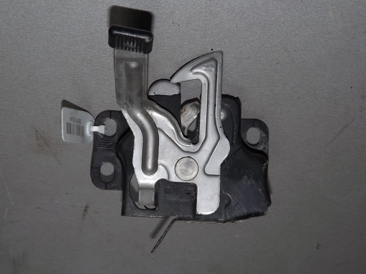 Замок капота HONDA CR-V RE5 (Контрактный) 35017634