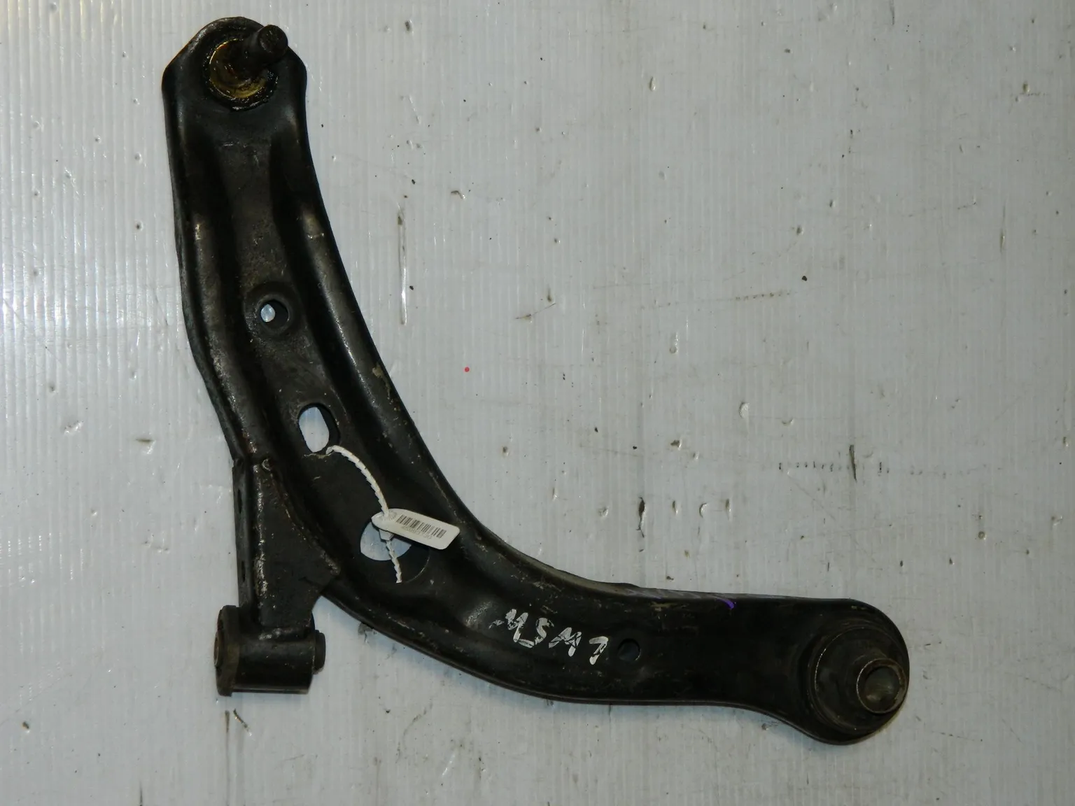 Рычаг подвески MAZDA MPV LW5W Перед Прав (Контрактный)