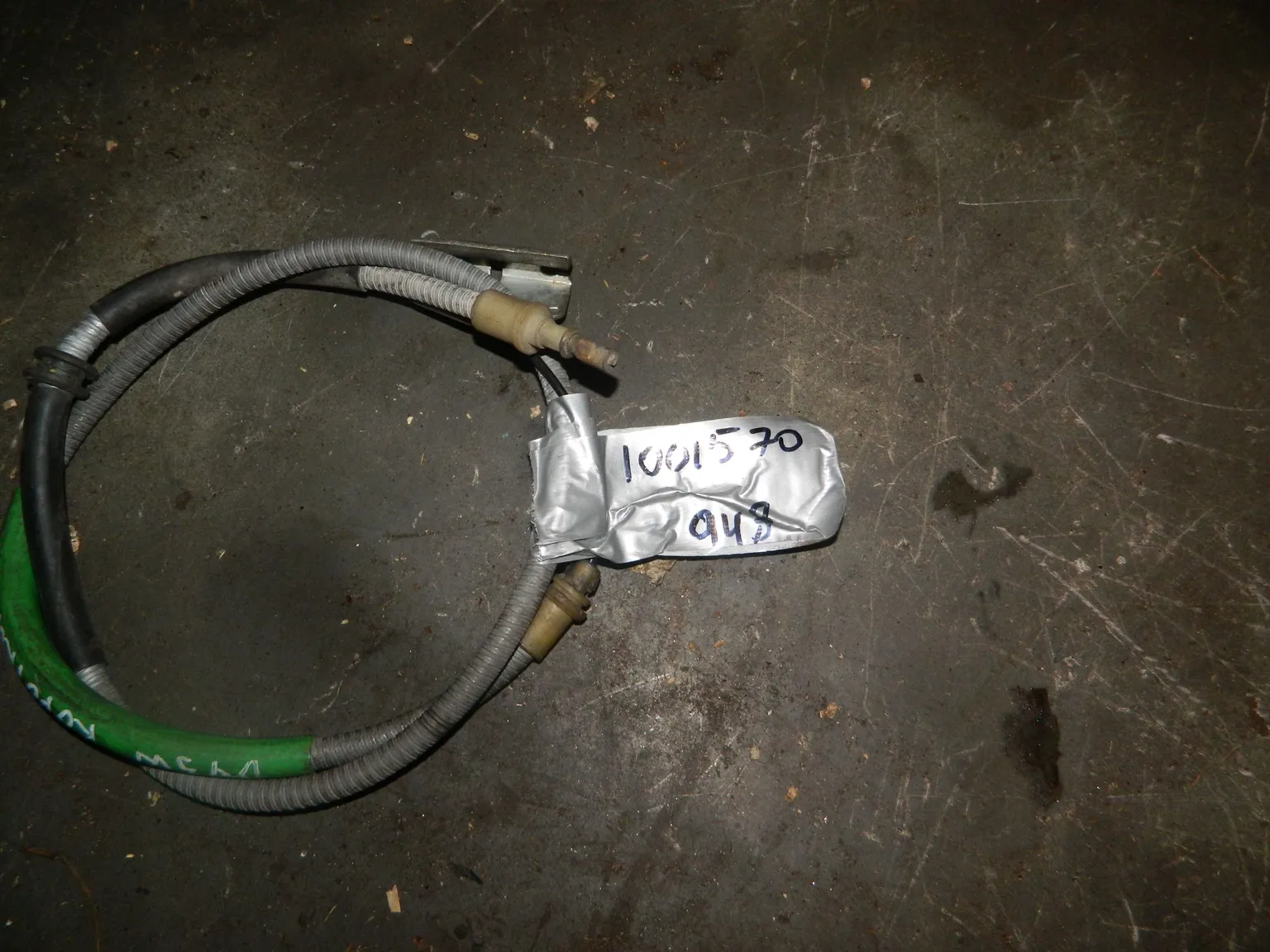 Трос ручника MAZDA DEMIO DY3W (Контрактный) 1001570948