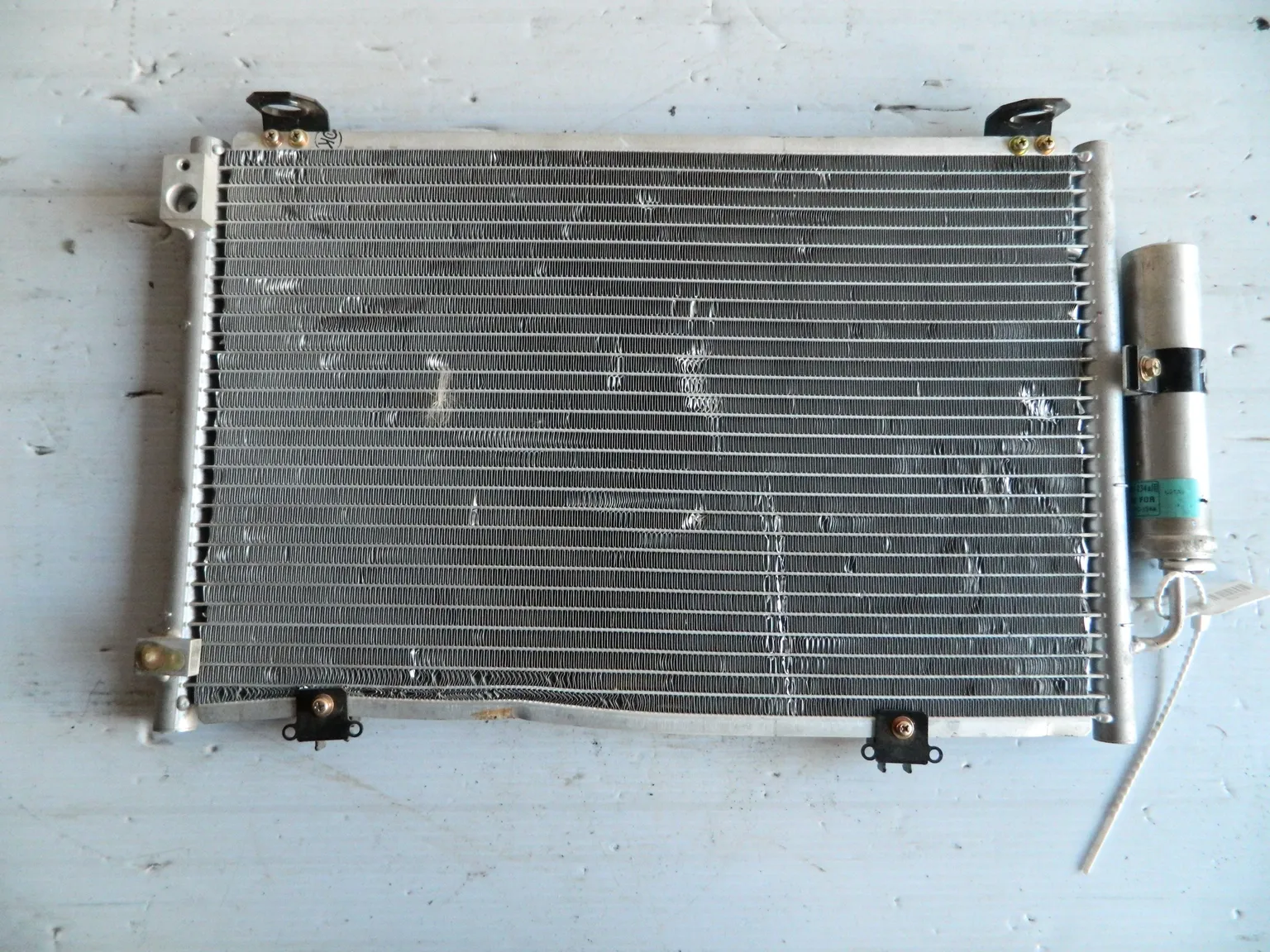 Радиатор кондиционера TOYOTA VITZ SCP10 (Контрактный)