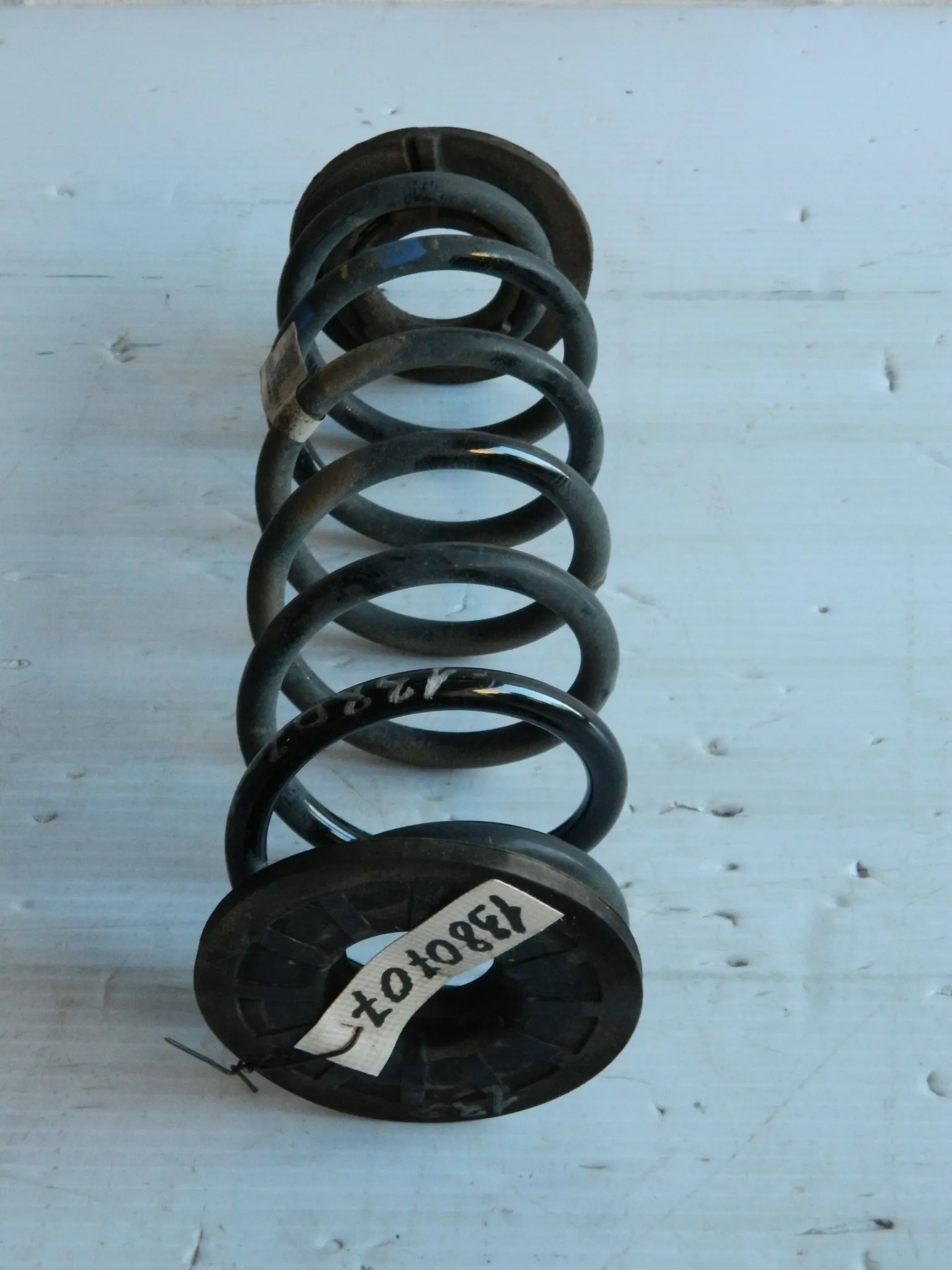 Пружина подвески HYUNDAI SOLARIS HCR Зад (Б/У)