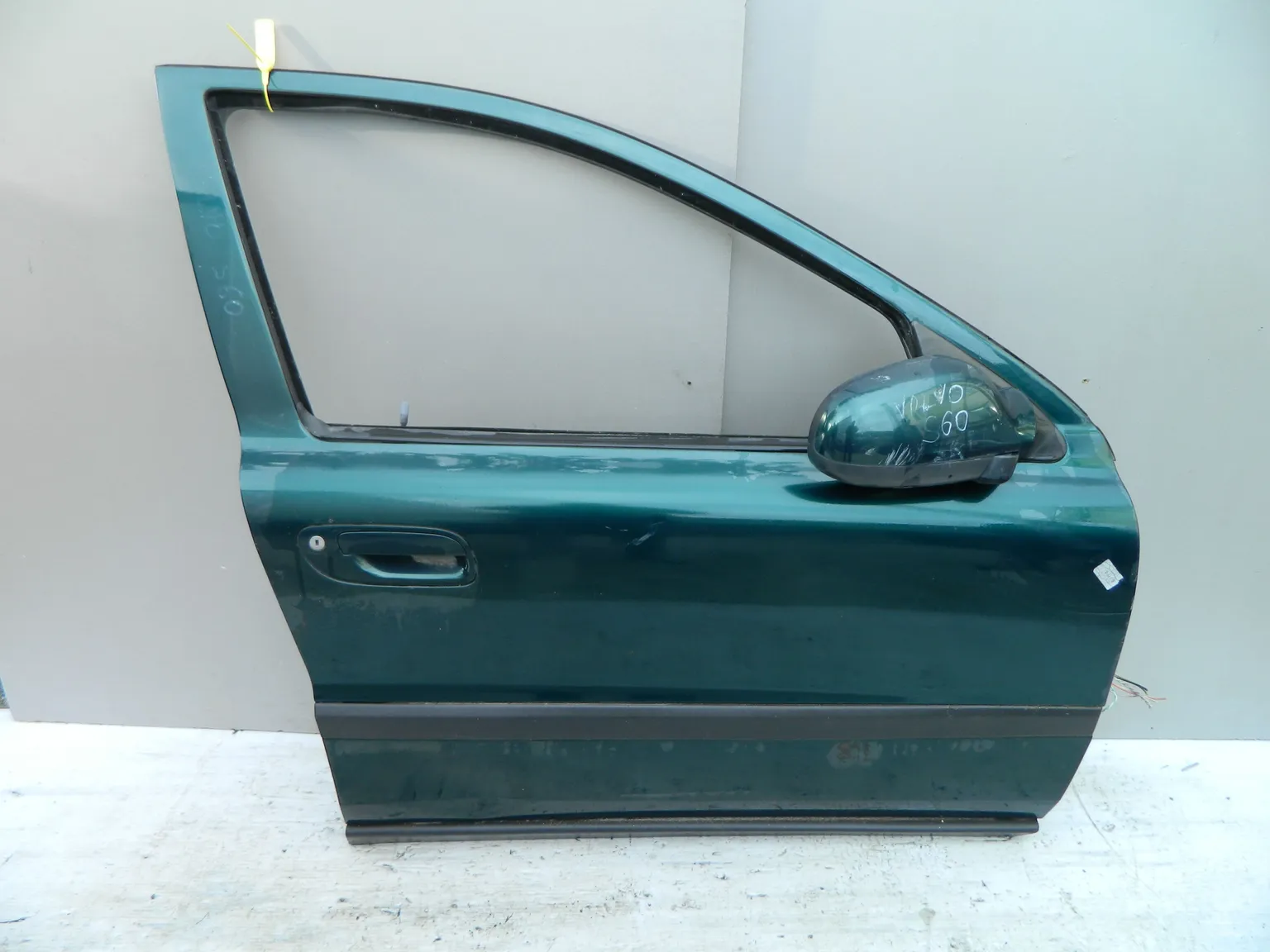 Дверь VOLVO S60 Перед Прав (Контрактный) 40951468