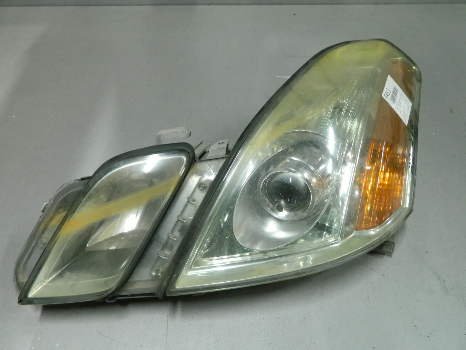 Фара TOYOTA MARK II WAGON BLIT GX110 Перед Лев 22315 (Контрактный) 03344583