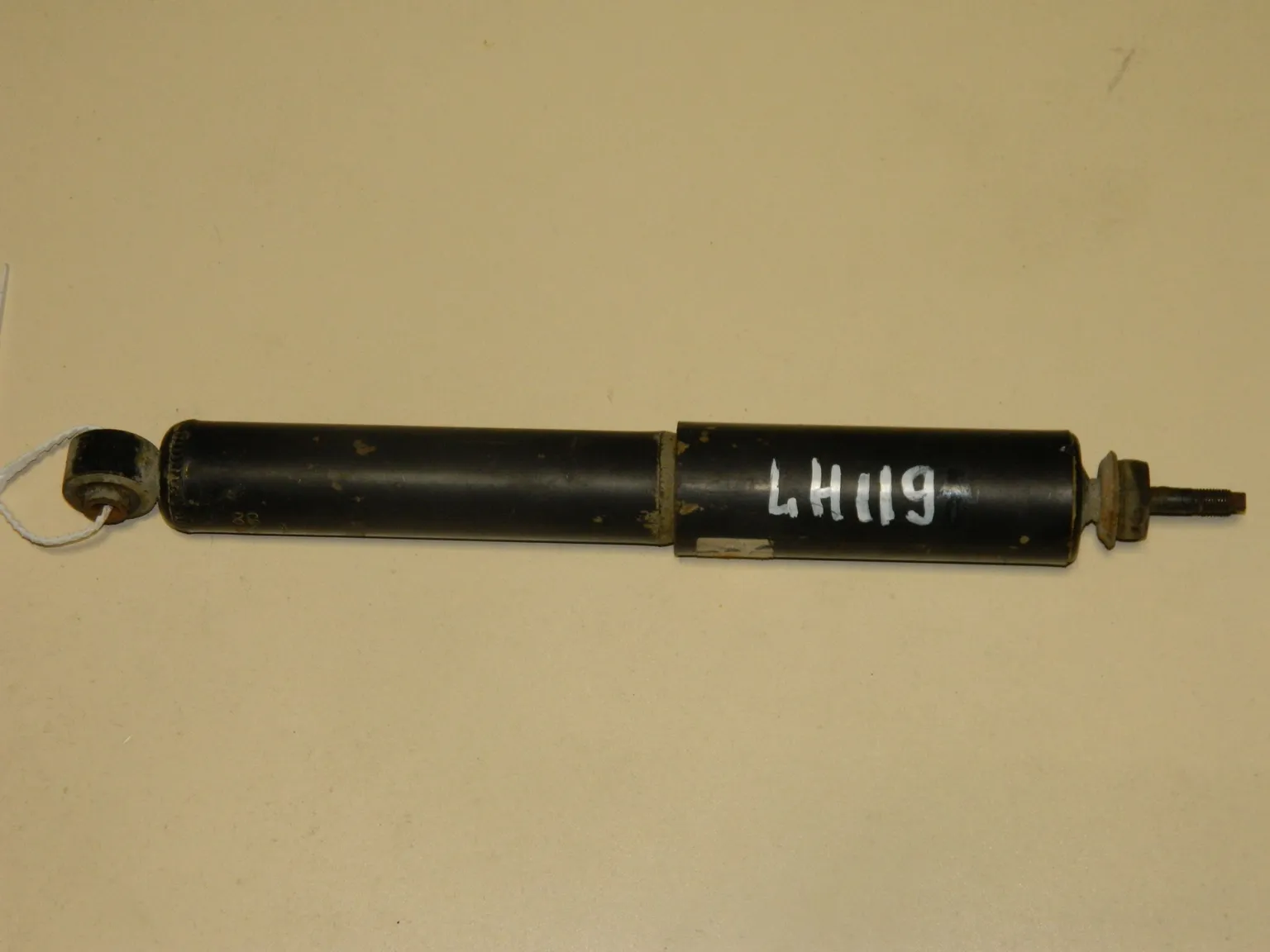 Амортизатор TOYOTA HIACE LH119 Перед (Контрактный) 45992159