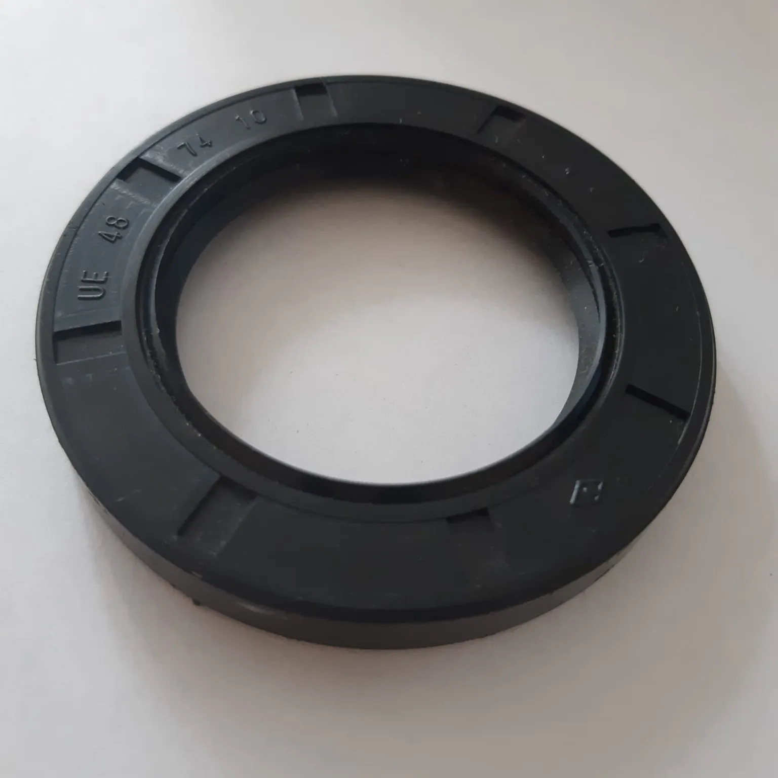 Сальник GENERAL PARTS MB620515 MITSUBISHI Pajero 48x74x10