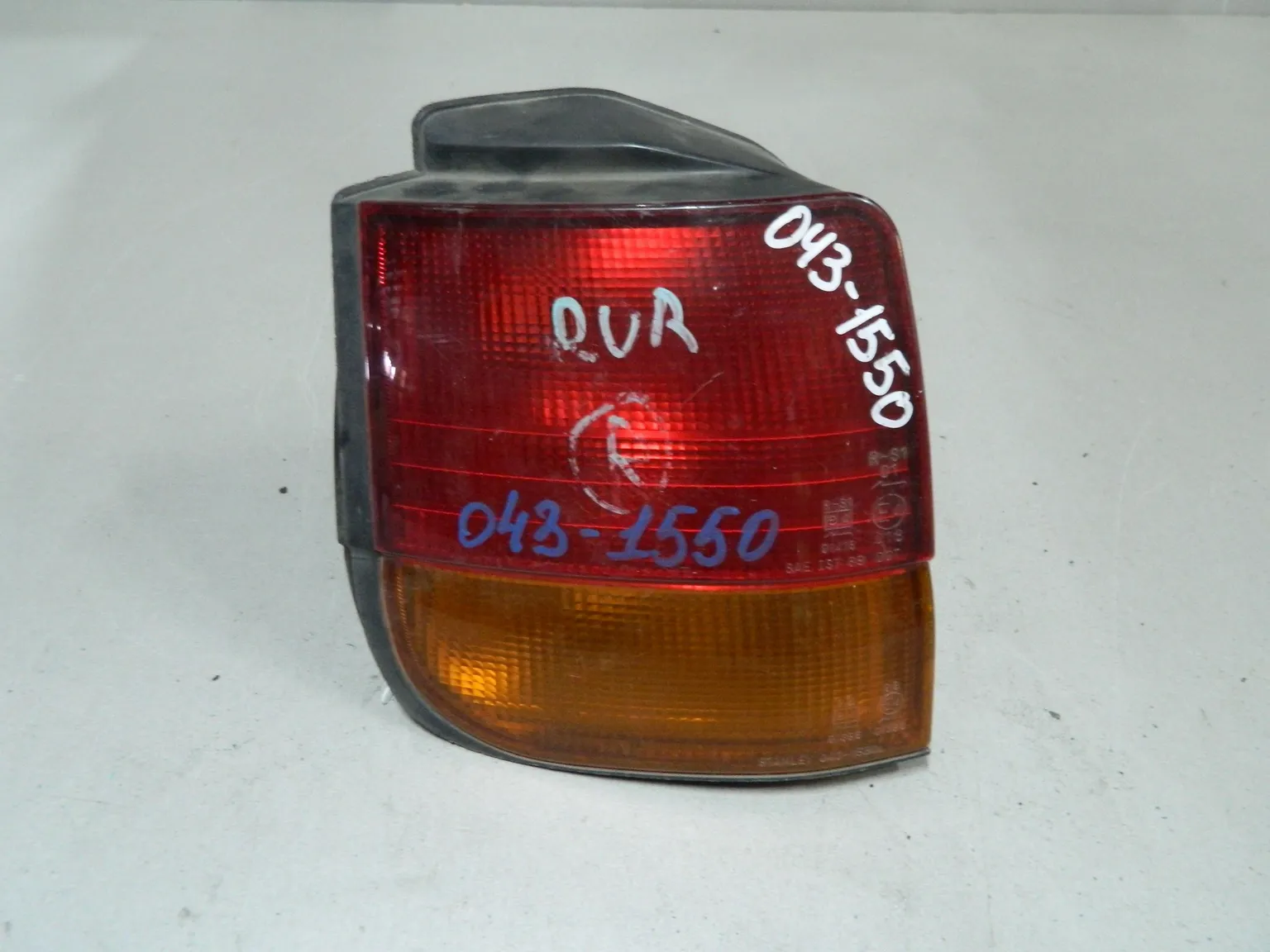 Фонарь MITSUBISHI RVR N23W Зад Лев (Контрактный) 68000584